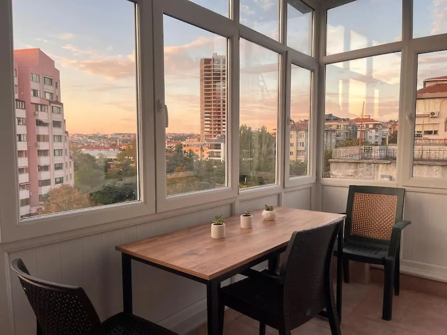 Spacious Flat With Wide View Istanbul Apartment